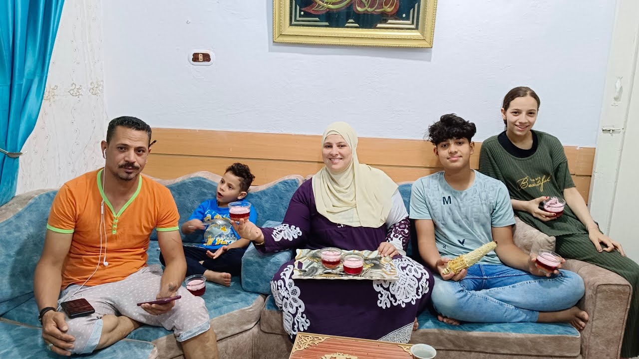 فرحت بنت جوزى بحاجه حلوه بمناسبه نجاحها ورد حبيب صدمنى لم قولتلو خد حقك 🥺 تصرفه صح ولا غلط رأيكم اى