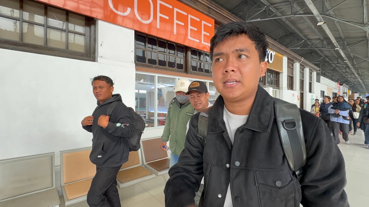 TIBA TIBA JAKARTA ! - Ada yang tau mau ngapain kita ? 🤭🔥