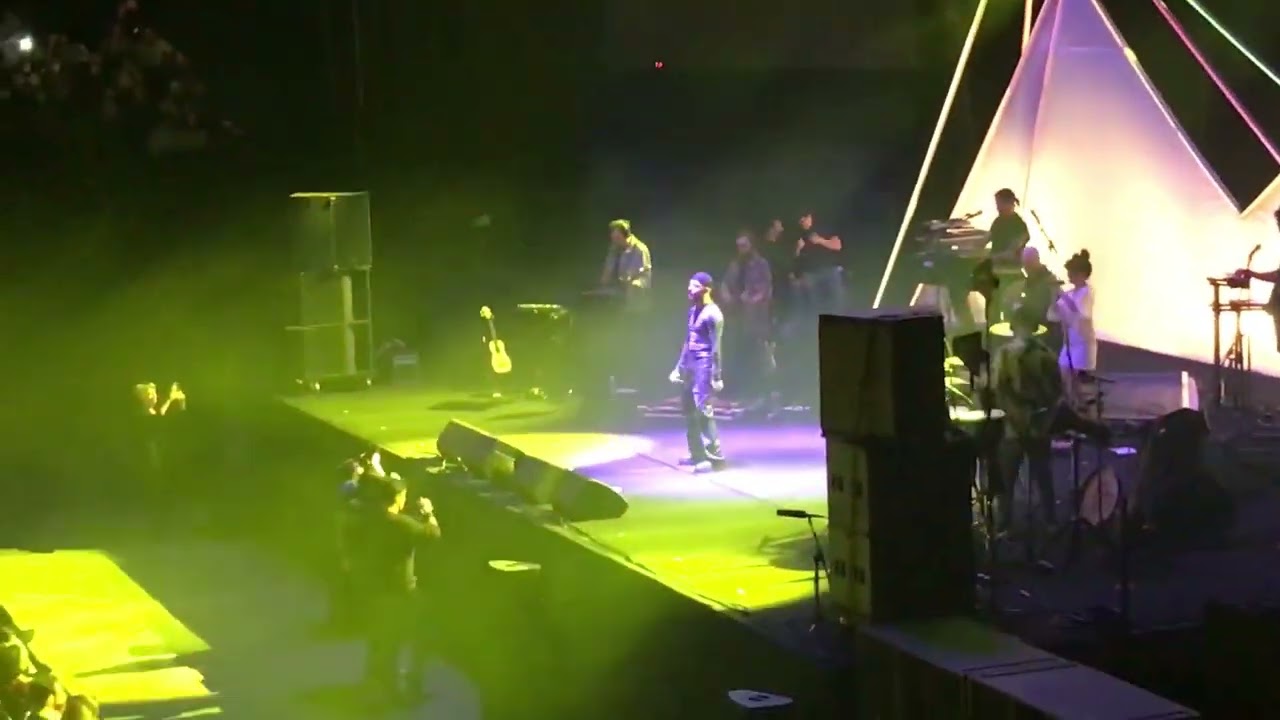 Mabel Matiz - Sarışın (Volkswagen Arena)
