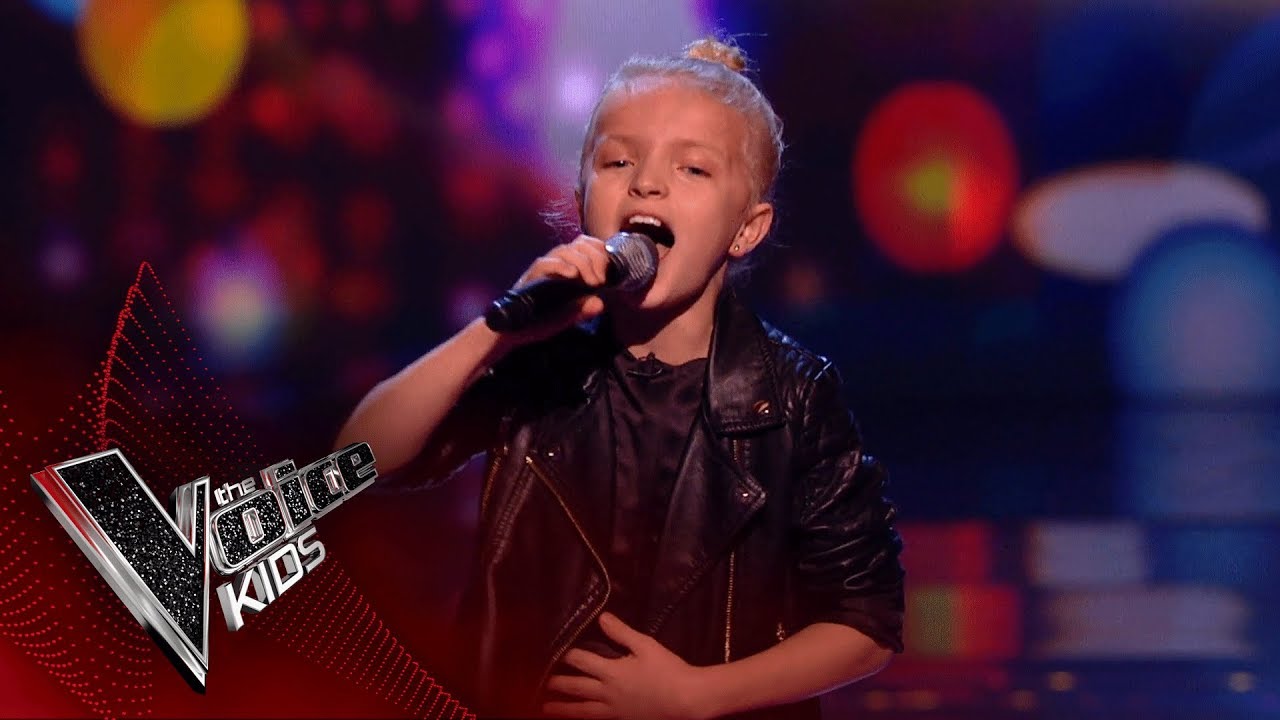 Lilia Performs 'Flashlight': Blinds 1 | The Voice Kids UK 2018