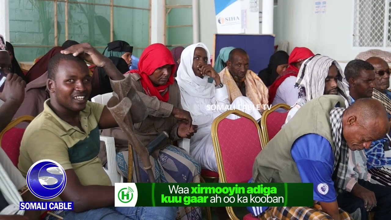 Hay'adda Hormuud Salaam Foundation oo lacag ku wareejisay Xarunta Maamo Ugaaso iyo Ururka Haweenka