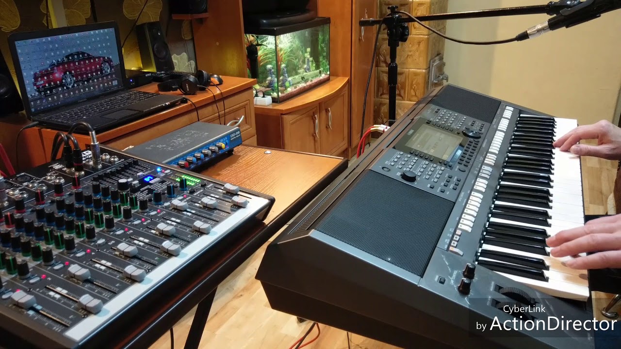 Malowane usta + wokal  Yamaha PSR s770