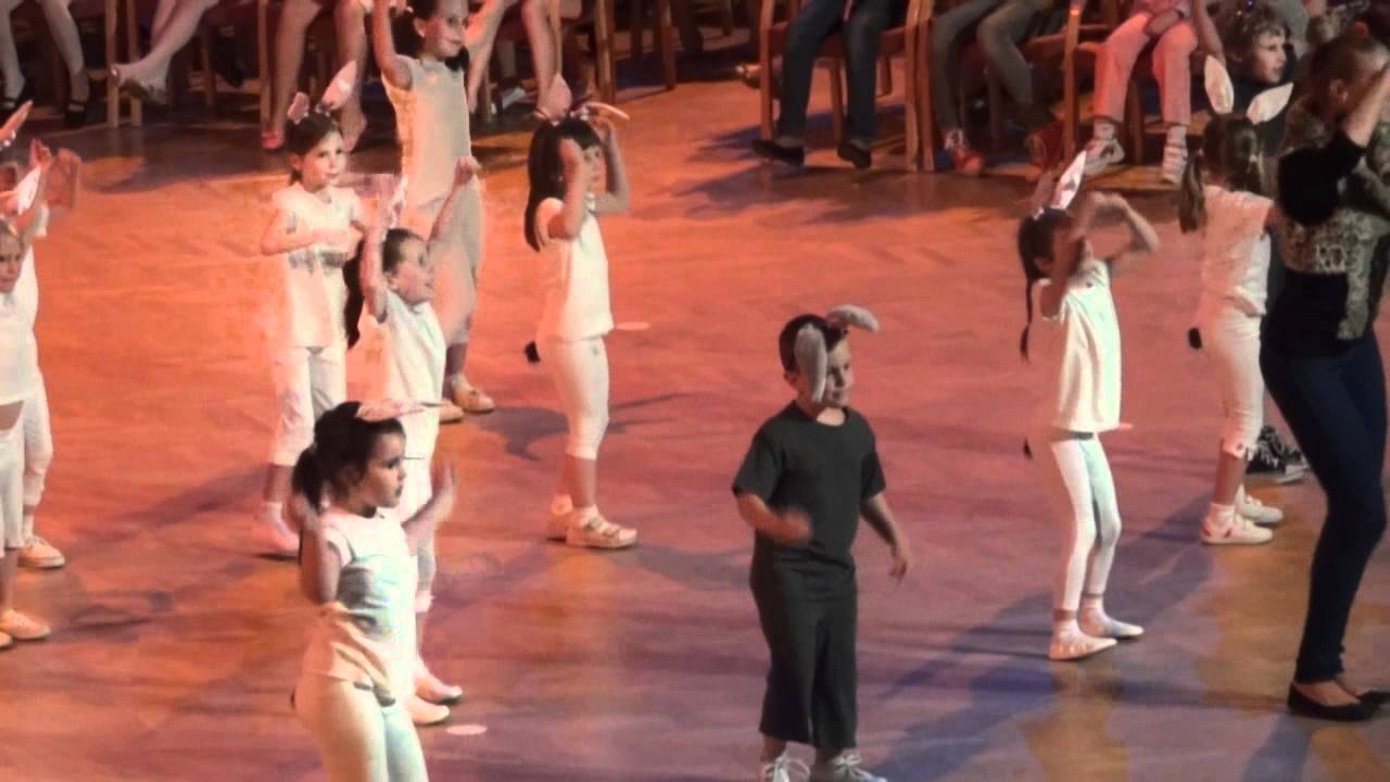 LORIGO évzáró 2012 - Nyuszitánc - Mesevár ovisok tánca