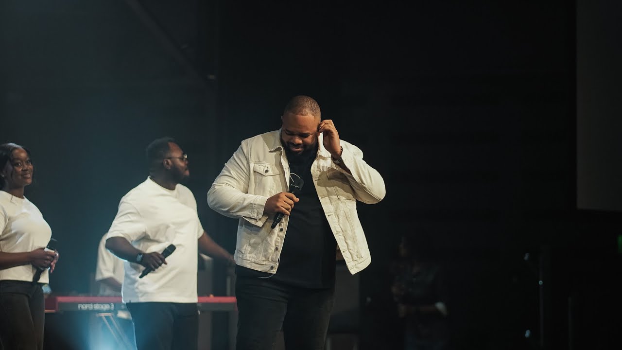 GOD ALONE MEDLEY (Emmanuel Uma Ft Link Up Live)