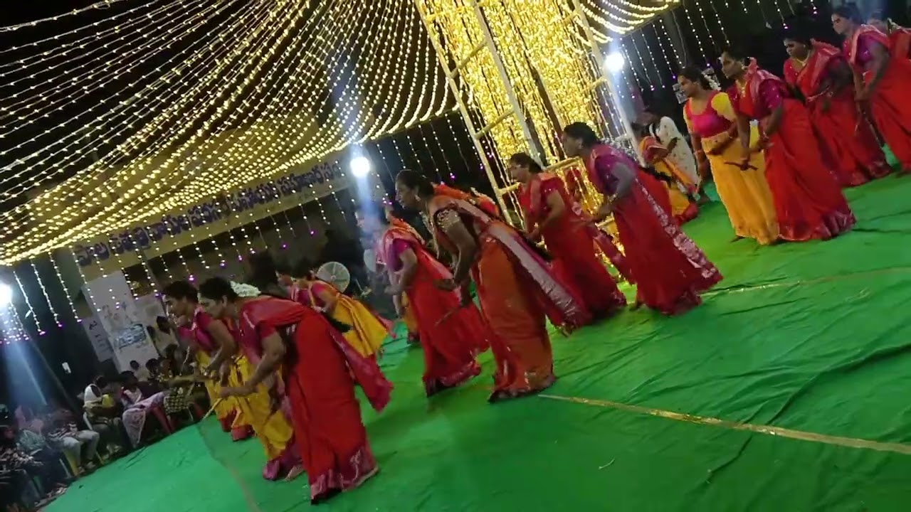 Kolatam edumudi sankranti spicel