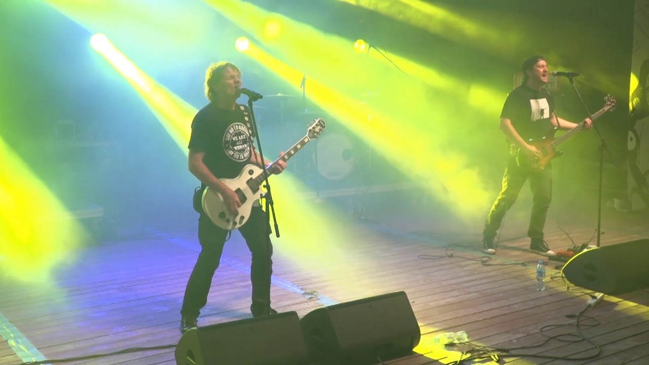 MOSKWA - na żywo  Rock na Bagnie 2019 (Ja & Wstań i Walcz)