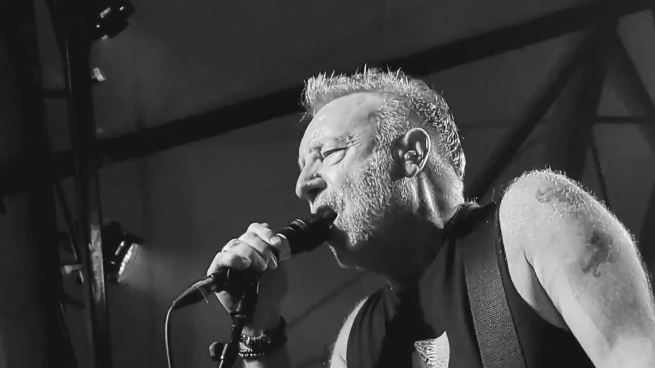 PETER HOOK (Joy Division/New Order) 