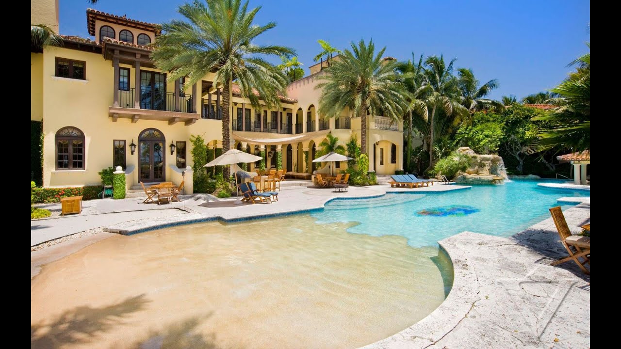 Villa Basil by LuxVacation.com