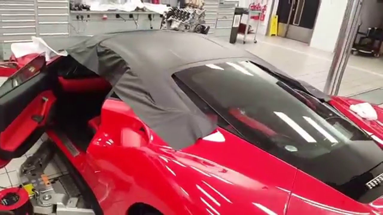 Ferrari 488 GTB - Roof Wrap in 3M Matte Deep Black