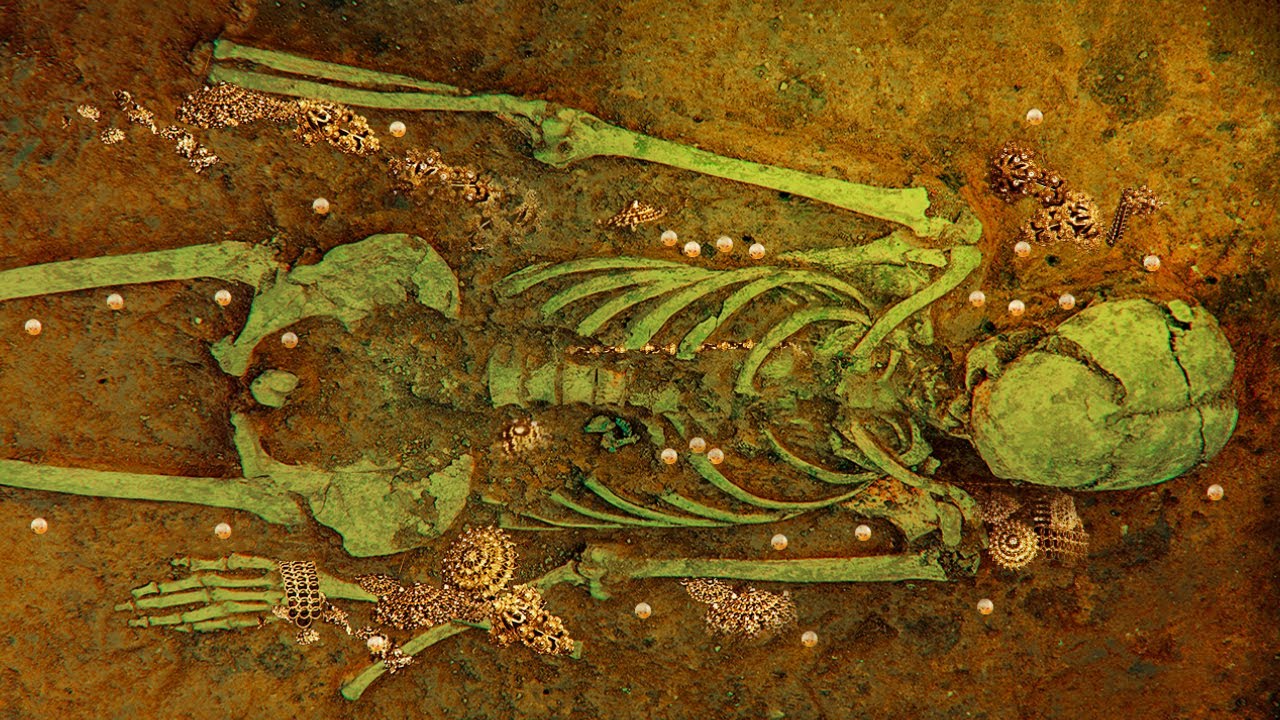 8 Most Amazing Recent Archaeological Discoveries!
