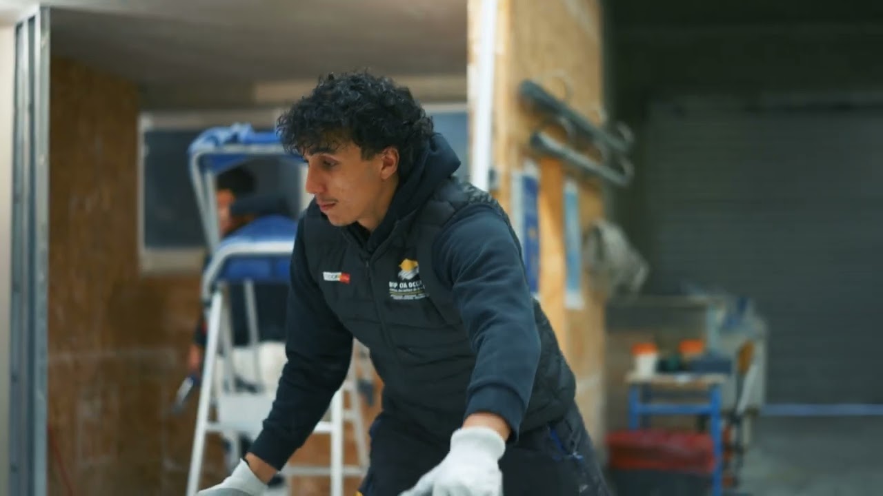 Clip métier : je me forme au métier de plaquiste à BTP CFA OCCITANIE !