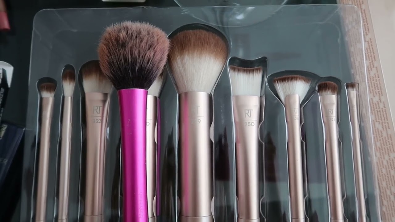 Новые кисти от Real Techniques 🌺 дозатор Estee Lauder 🌺 нюдовый карандаш Kiko ❤ THEJULIASWORLD