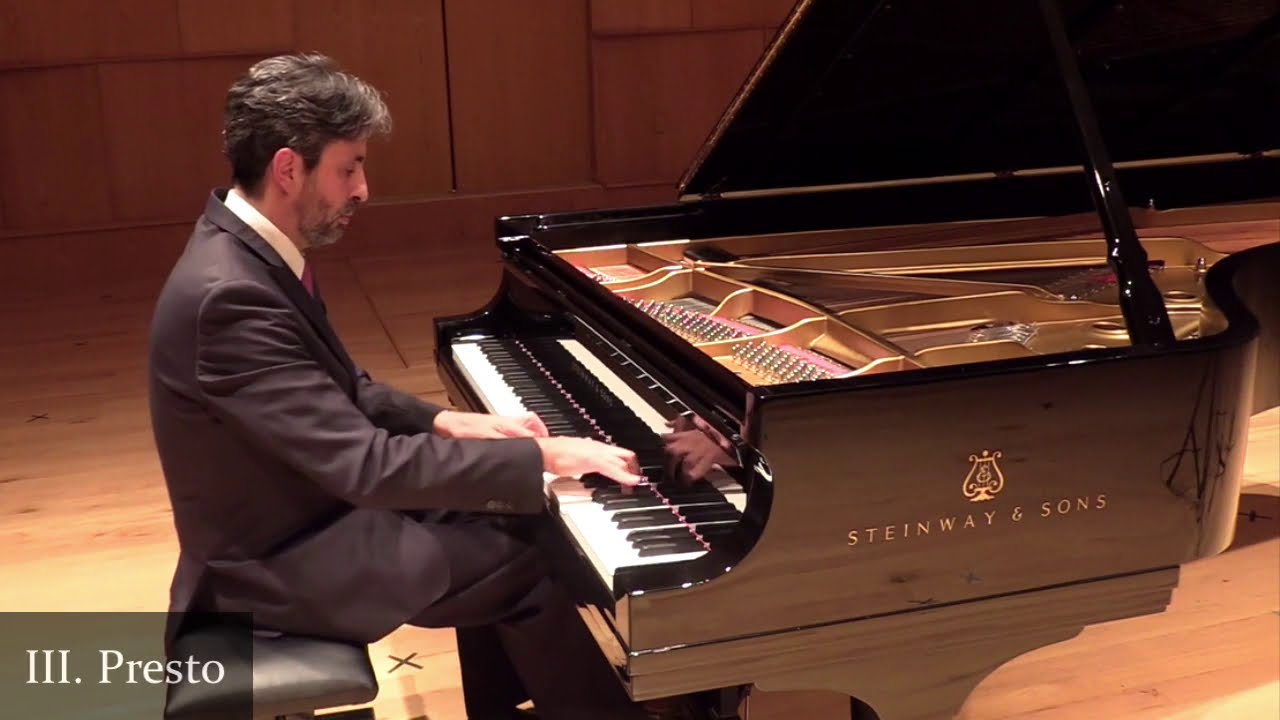 Sonatina by Carlos Guastavino. Performed by Alejandro Cremaschi
