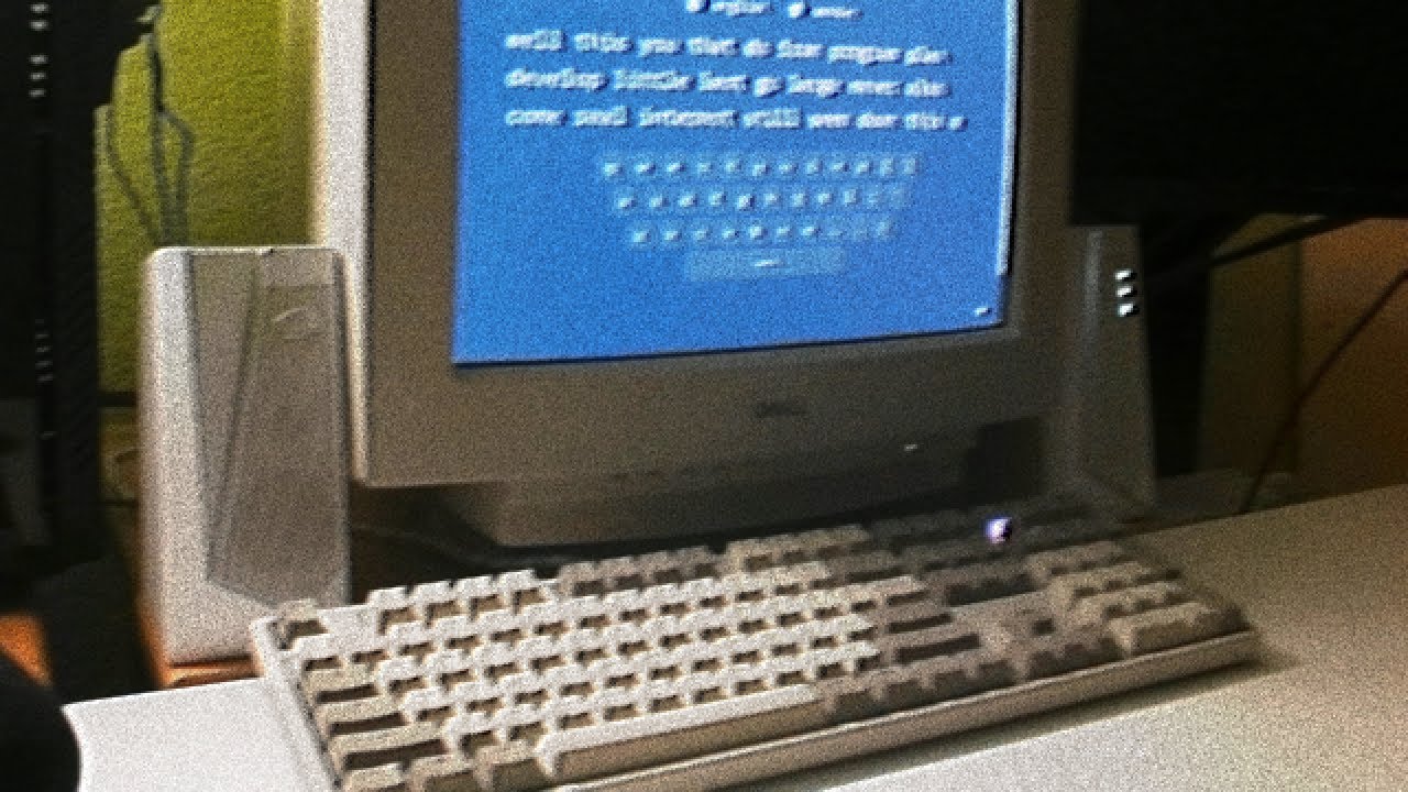 Ducky Origin Vintage - Typing Test (Cherry MX Blue)