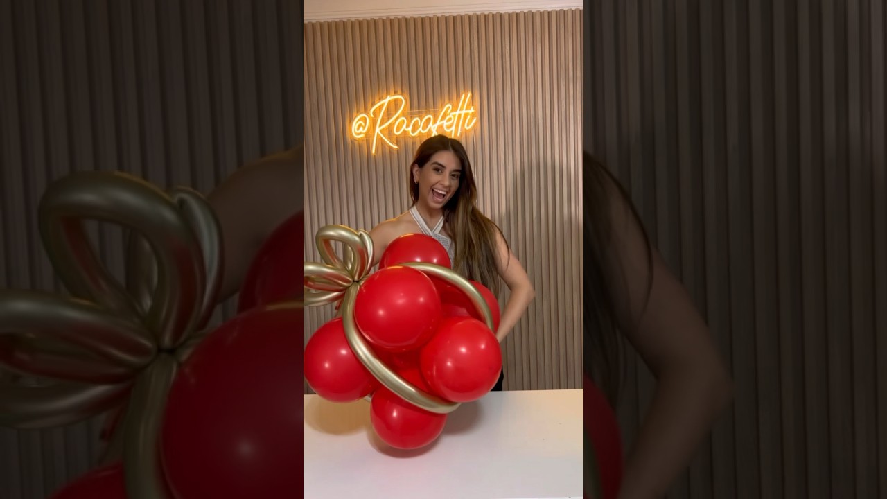 Easy balloon Christmas gift 🎁❤️ balloon Christmas gift tutorial. Christmas balloon decor. Christmas
