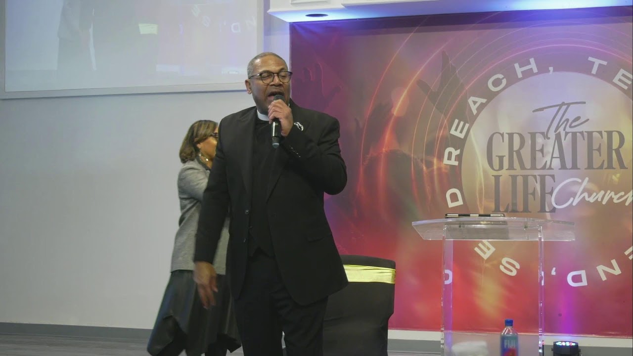 Come Praise the Lord w/ Apostle David Davis at 10AM