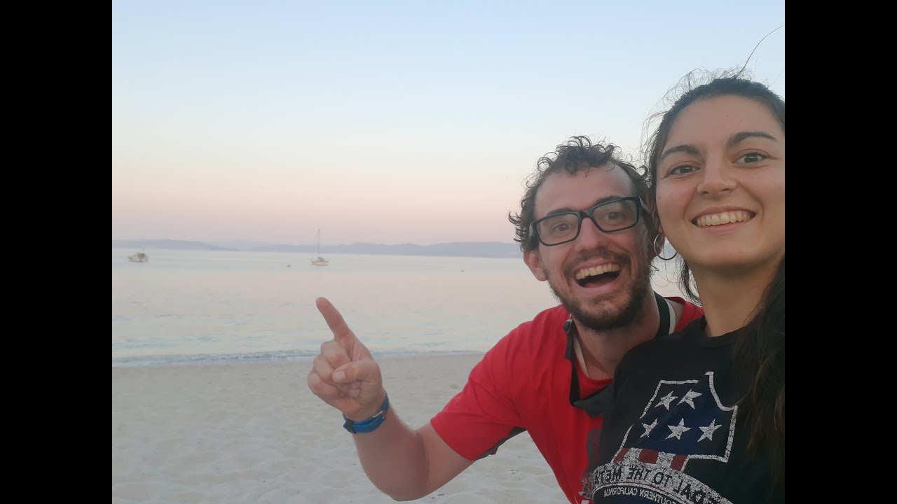 Pasamos la noche en Ons y...¡NOS SORPRENDEN LAS ARAÑAS!