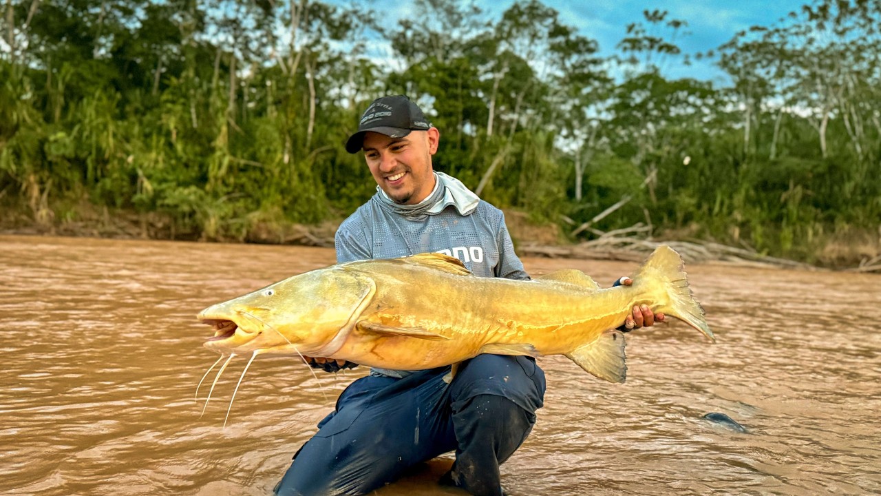 Parte 2 de la pesca en el amazonas de Bolivia!