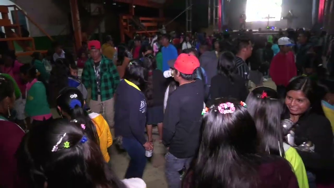 03 MIXTECAPA GRAN BAILE DE FIN DE AÑO