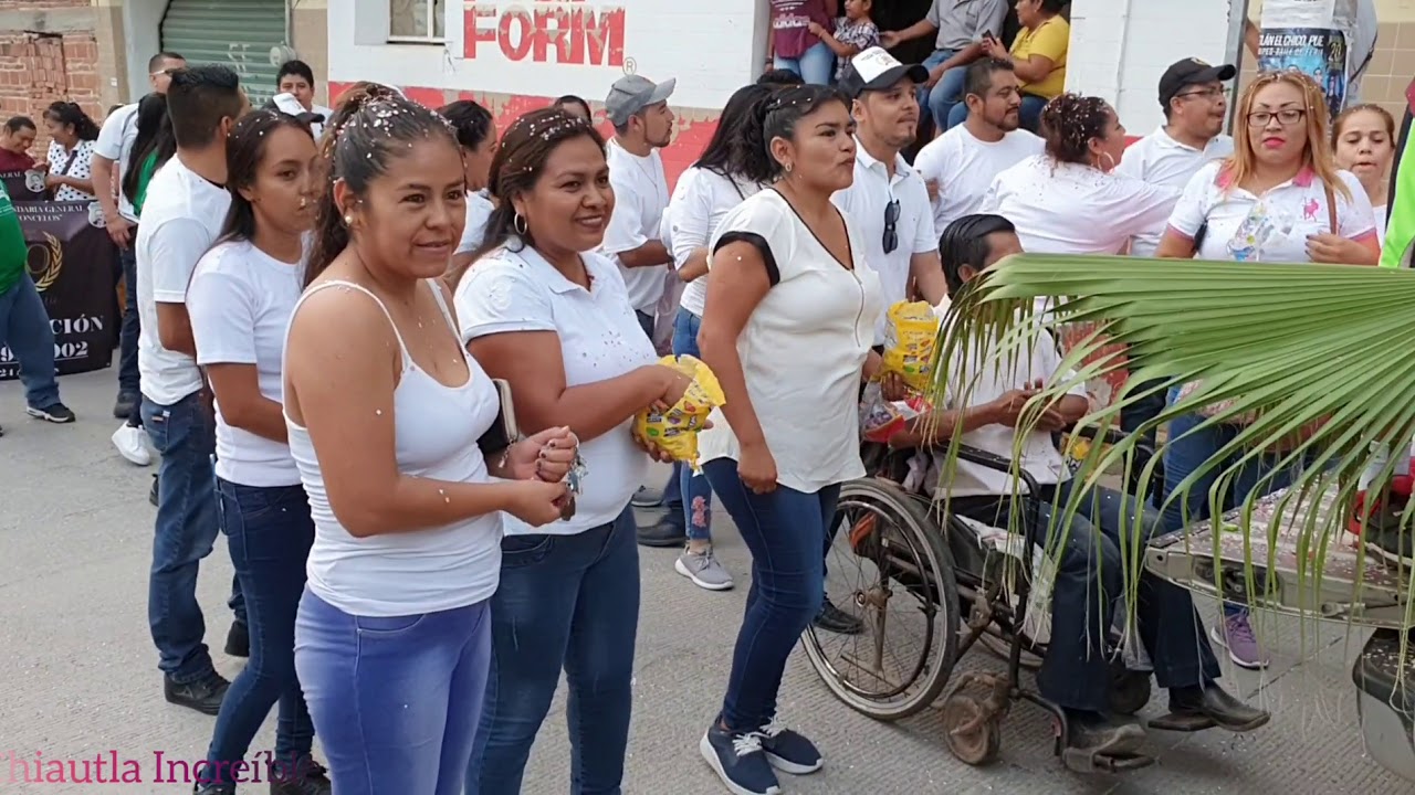 Desfile de Generaciones  2019 40 aniversario Secundaria José Vasconcelos Chiautla de tapia
