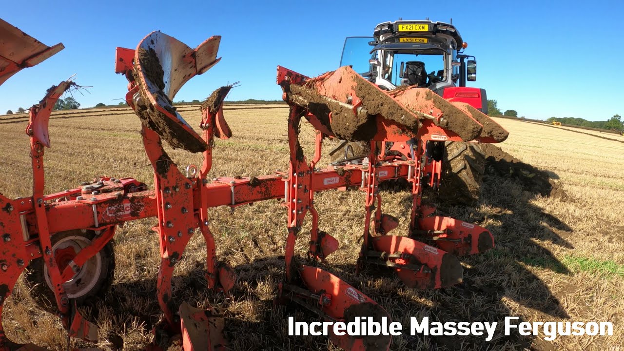 2021 Massey Ferguson 8S 265 Dyna-7 7.4 Litre 6-Cyl Diesel Tractor (265 HP) with Maschio Plough