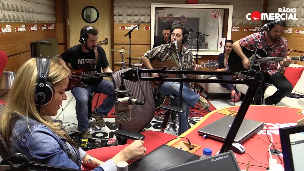 Rádio Comercial | Banda de tributo aos Pearl Jam surpreende Vanda Miranda no Cat Power