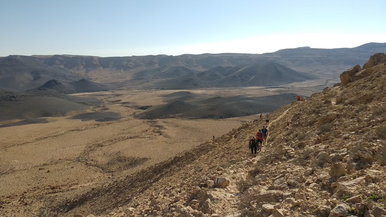 We crossed the Negev running from Mount Karkom to Mitzpe Ramon