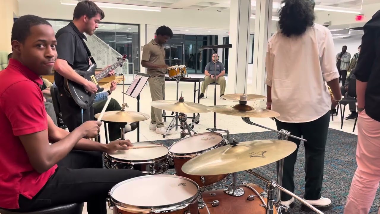 Strasbourg/St.Denis with UWG Jazz Combo