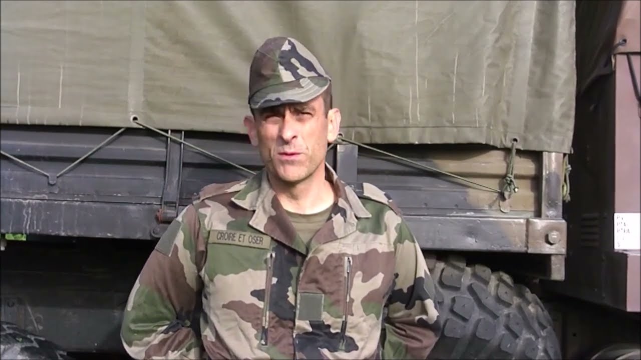 Modèle F1 - Les casquettes de l'armée de terre