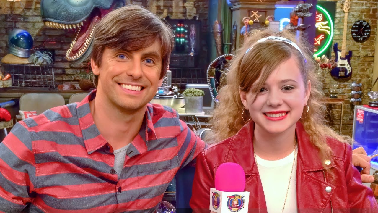 We Snuck Into HENRY DANGER’s Set & Met Captain Man
