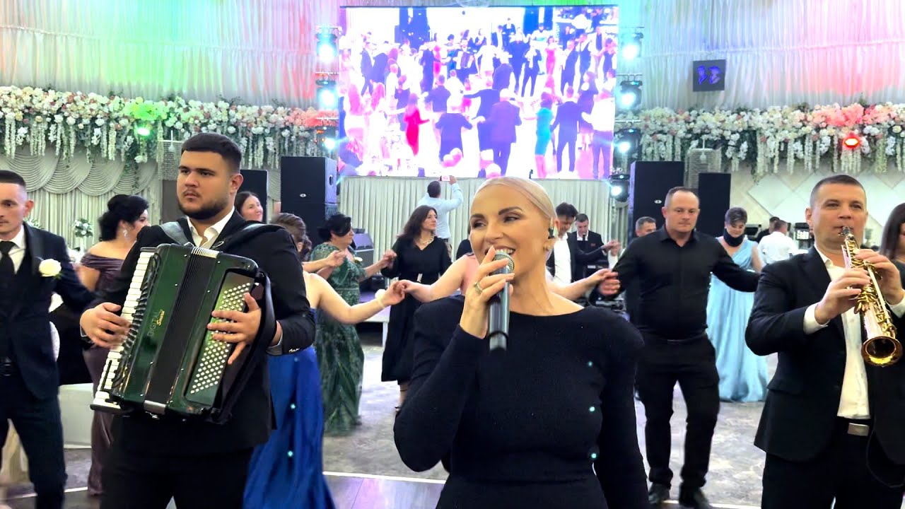 Lena Miclaus- Colaj  ETNO -Te iubesc sukarule - LIVE ! Nuntă Cristina & Ionut