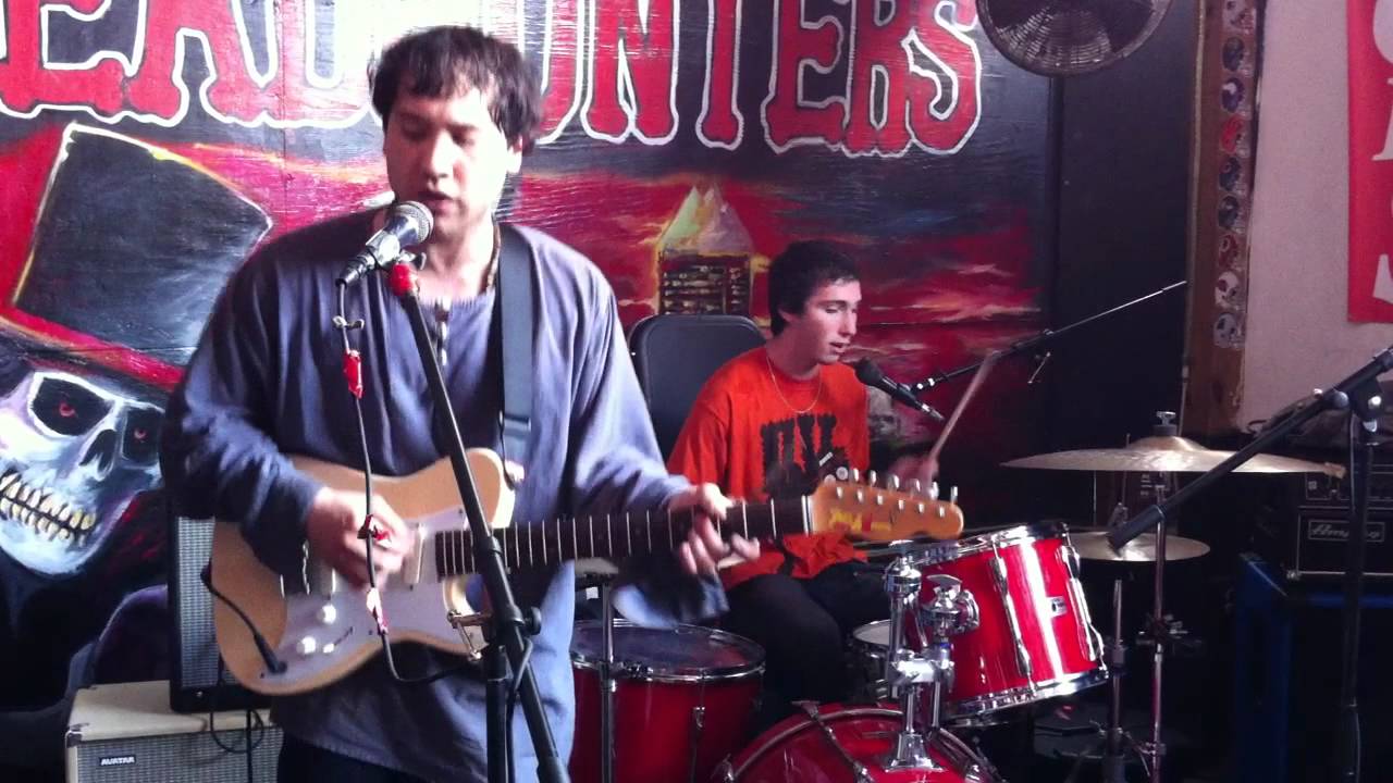 Unknown Mortal Orchestra - Jello and Juggernauts live SXSW 2011