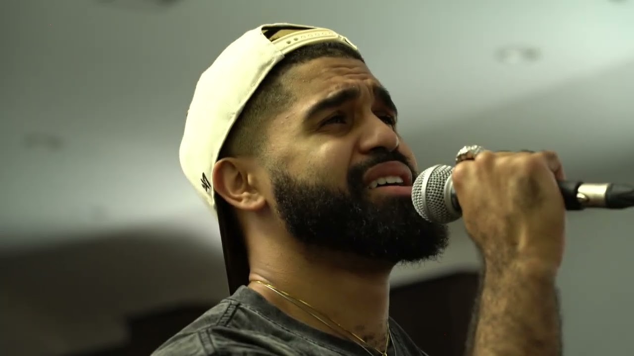 Build My Life | Let Heaven Come | Worship Moment