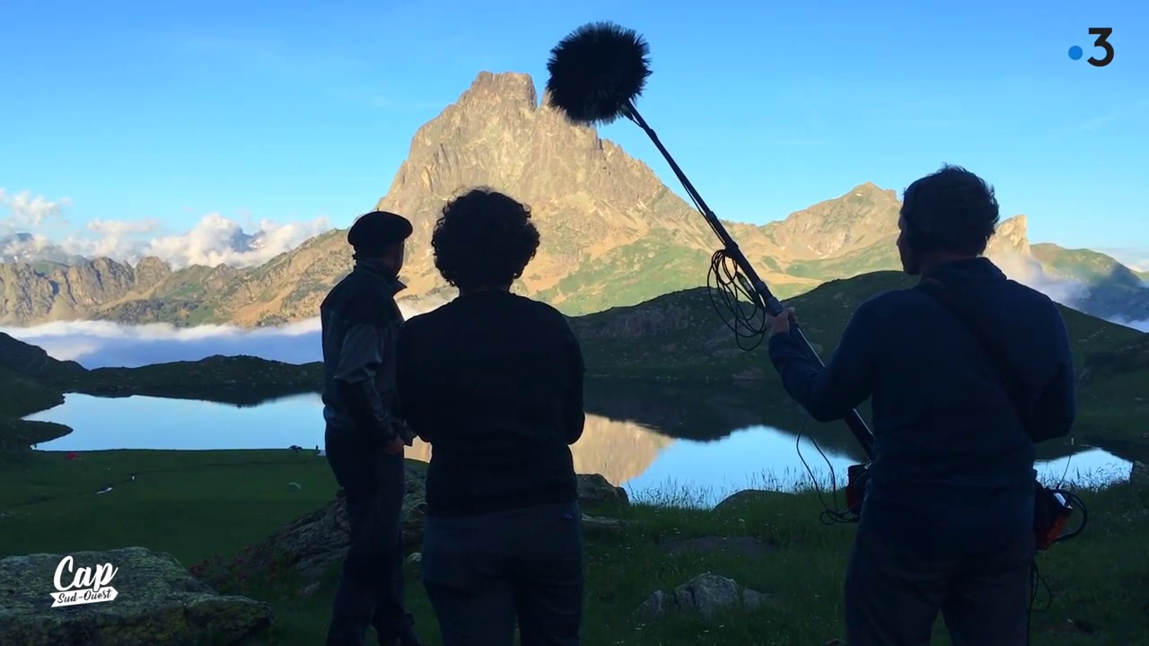 Cap Sud Ouest: chant b&eacute;arnais face au Pic du Midi