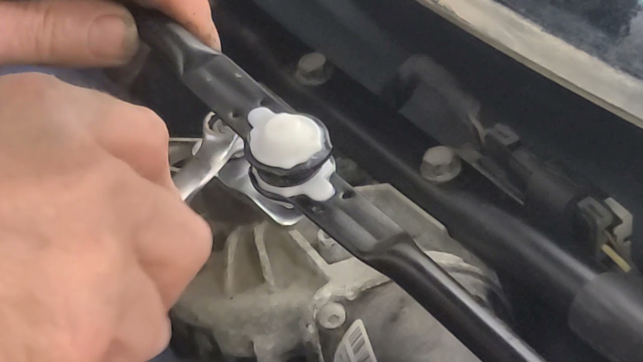 2011 Chevrolet Cruze Wiper Transmission Replacement