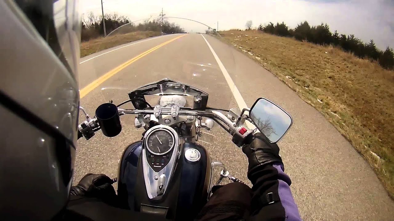 VLOG: Vulcan 900 Classic LT Review - Taking the Vulcan for a spin