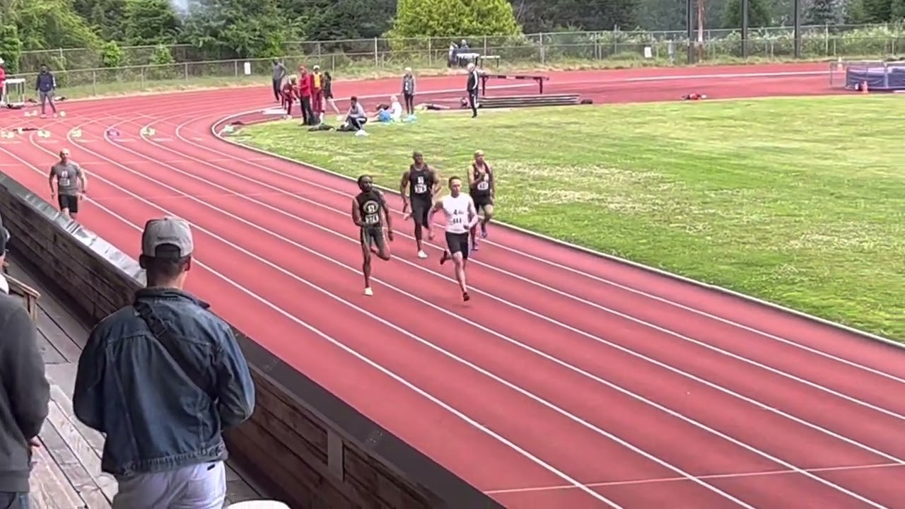 Mens PNW 100m 11.8