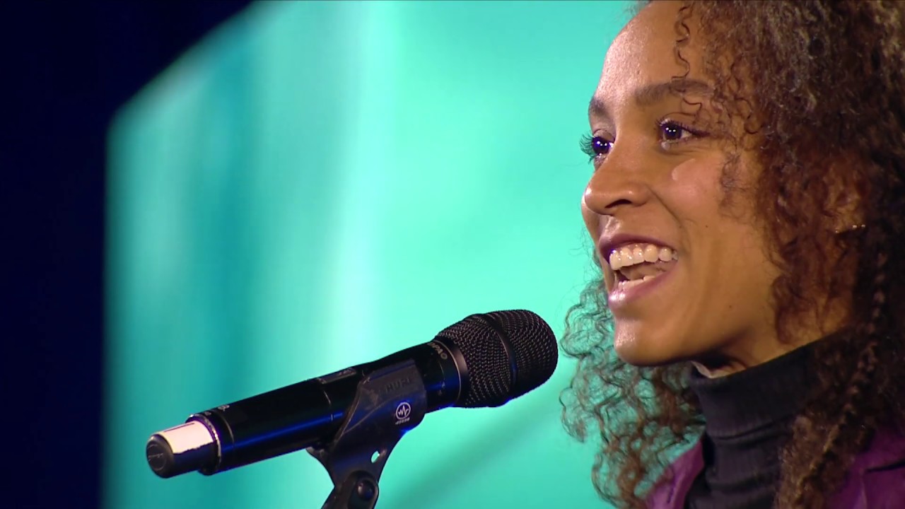 Evelyn Osaso - Hun Er Syk