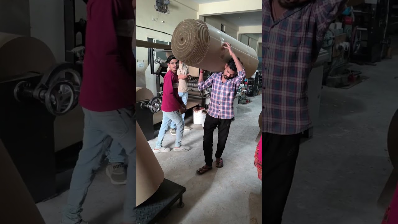 Погрузка 2-тонных рулонов гофрированного картона #рулоныгофрированногокартона #производитель #упа...