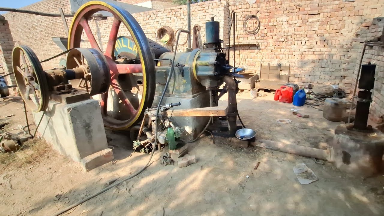 Amazing Sound Black Old Desi Engine Starting !! Old Black Desi Engine