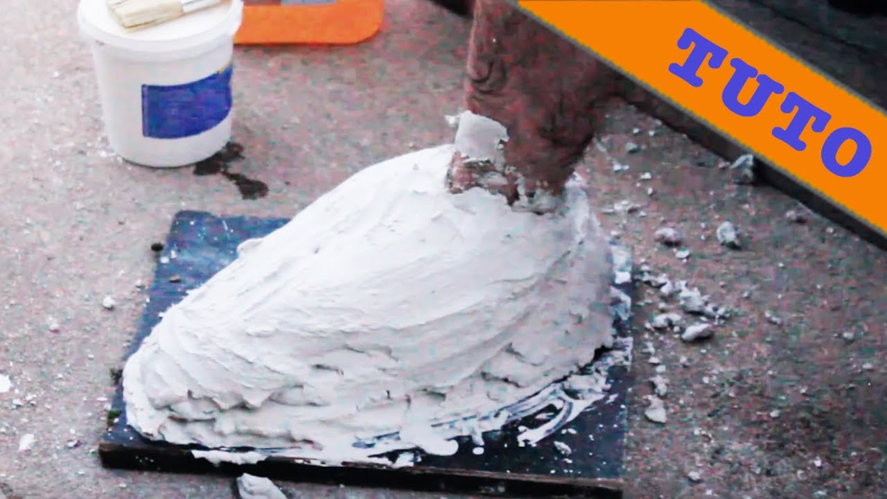 PIED COÏNCÉ DANS LE PLÂTRE SELF MOULAGE - Mouler un pied