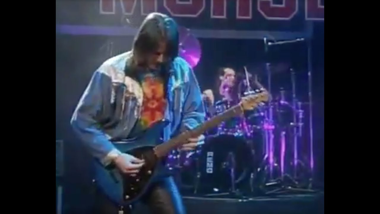 Van Romaine playing Ice Cakes with the Steve Morse Band Baden Baden Germany 1990.
