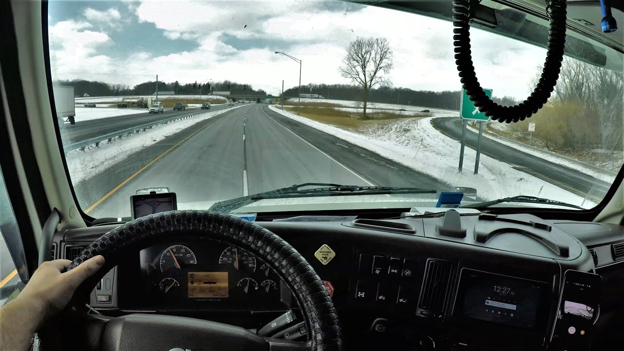 Volvo VNL630 10 Speed Shifting!