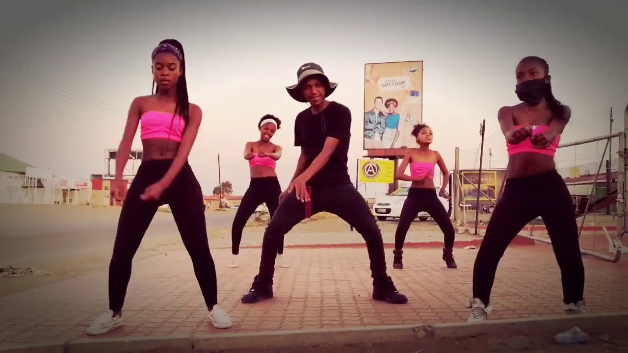 Mozolo's UNICORN SQUAD & NON-STATUE (BANDA) 0671102936 The Maniax Entertainment