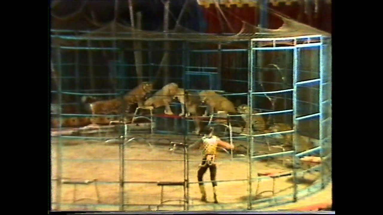 Ashton's Circus - Full Show 1980