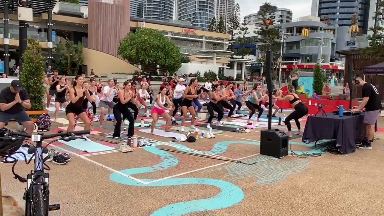 Fitness on The Esplanade: Evexia Pop-Up at the Surfers Paradise Trial ☀️🧘‍♂️✨| #surfersparadise