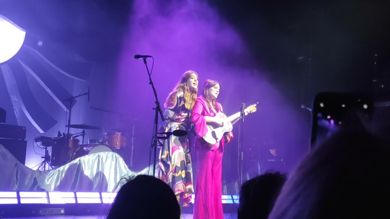 First Aid Kit - Ghost Town (Live @ Casino de Paris, 07/02/2023)