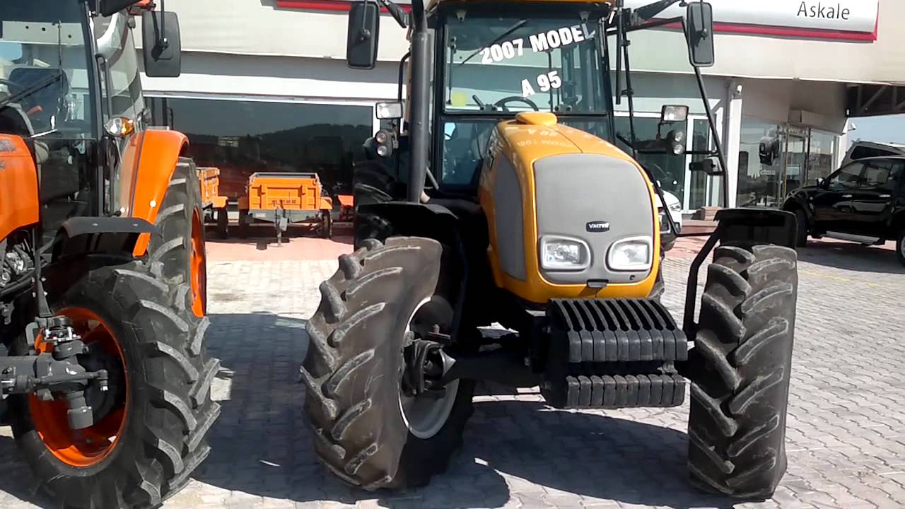 Kubota M8540 & Valtra A85