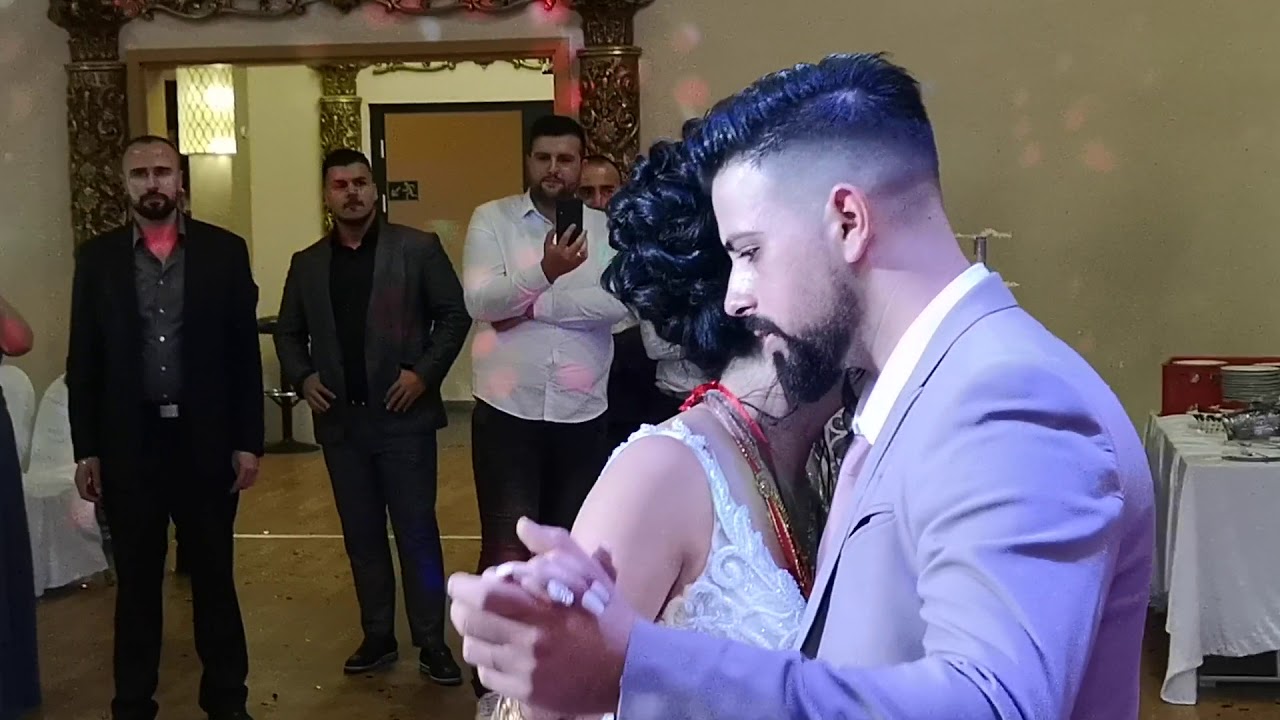 Herkesi Ağlatan  Gelin * Kardeşiyle son dansı