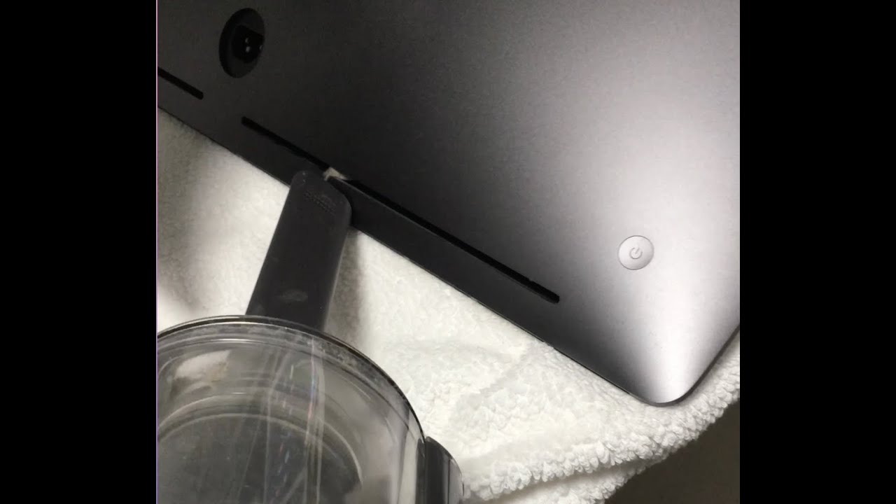 Vacuuming Apple iMac Pro   # CLEAN  How to Clean Your Mac